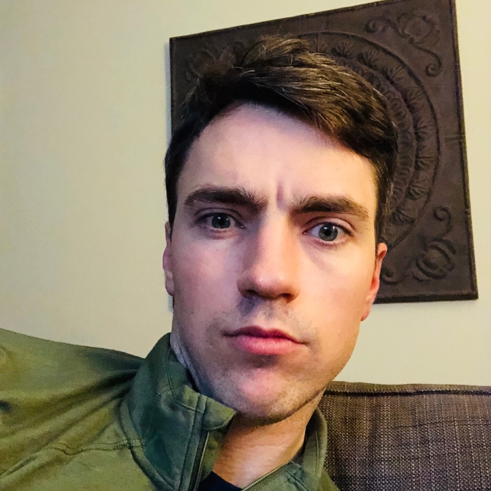 Meet your Posher, Clint